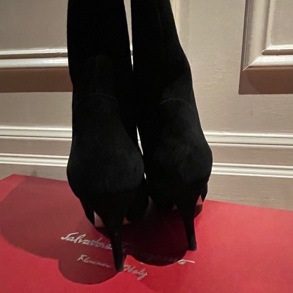 Salvatore Ferragamo boots - Picture 8 of 11